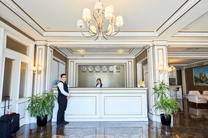 Lobby - Boulevard Side Hotel (Baku)