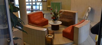 Peninsula Plaza Hotel