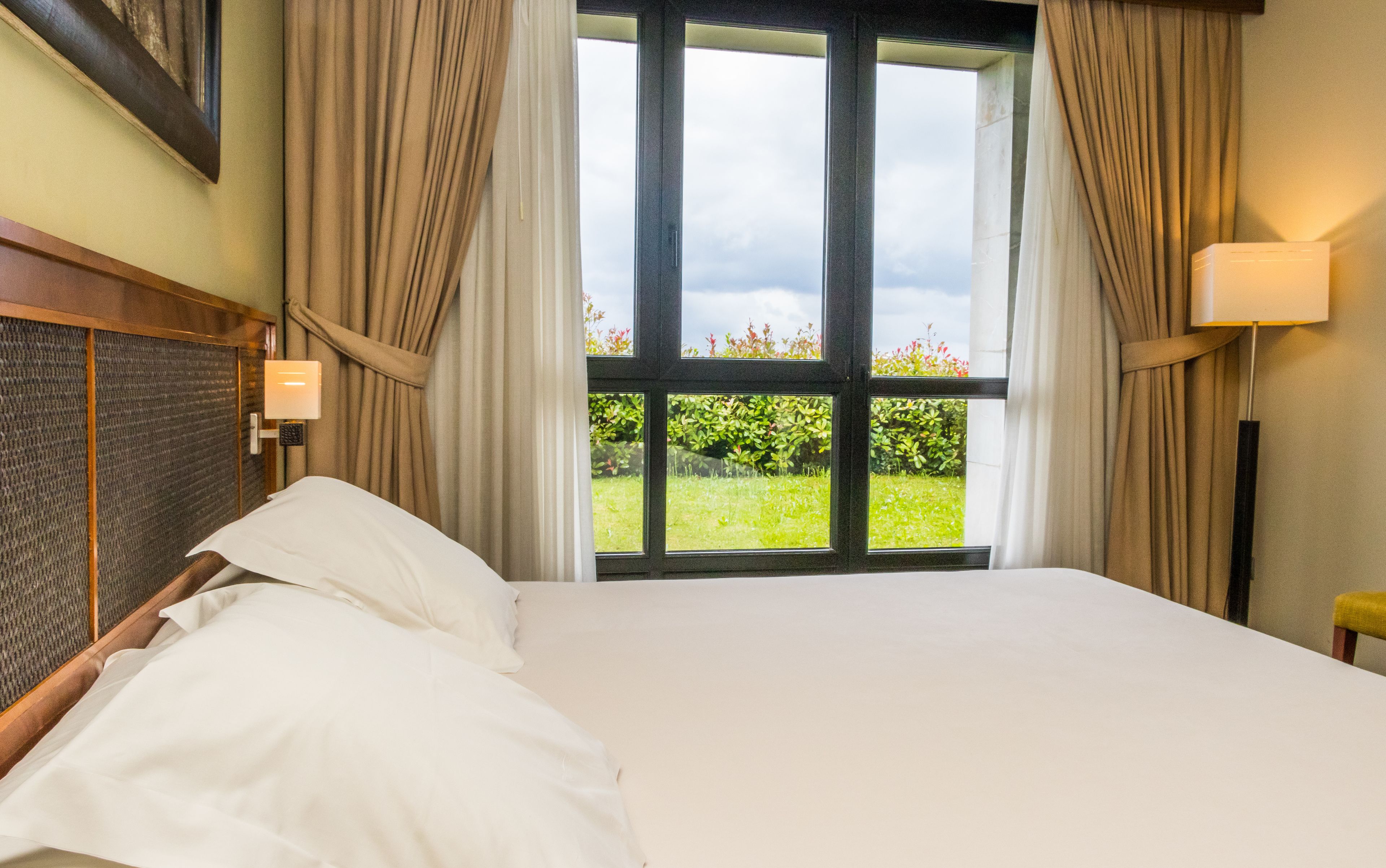 junior suite | premium bedding, minibar, in-room safe, desk