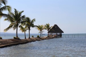 私家海滩、沙滩椅、沙滩毛巾、海滩按摩