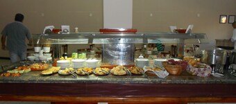 Colossi Hotel