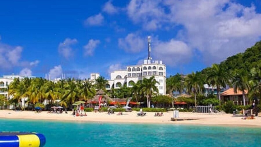 Court Manor at Montego Bay Club