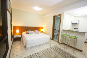 Deluxe Double Room | Minibar, desk, iron/ironing board, free WiFi