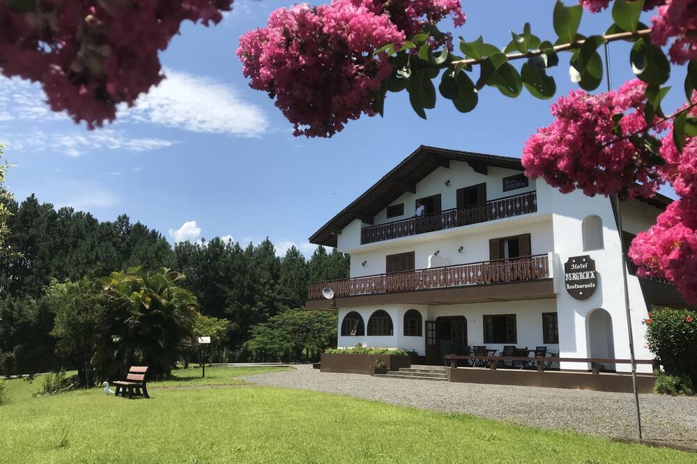 Hotel Bergblick