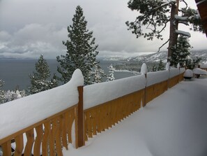 Small Den | Bathroom | Free toiletries, hair dryer, towels - Where Eagles Fly Bed & Breakfast (Zephyr Cove)