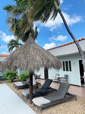 Sundeck - Arubiana Inn (Noord)