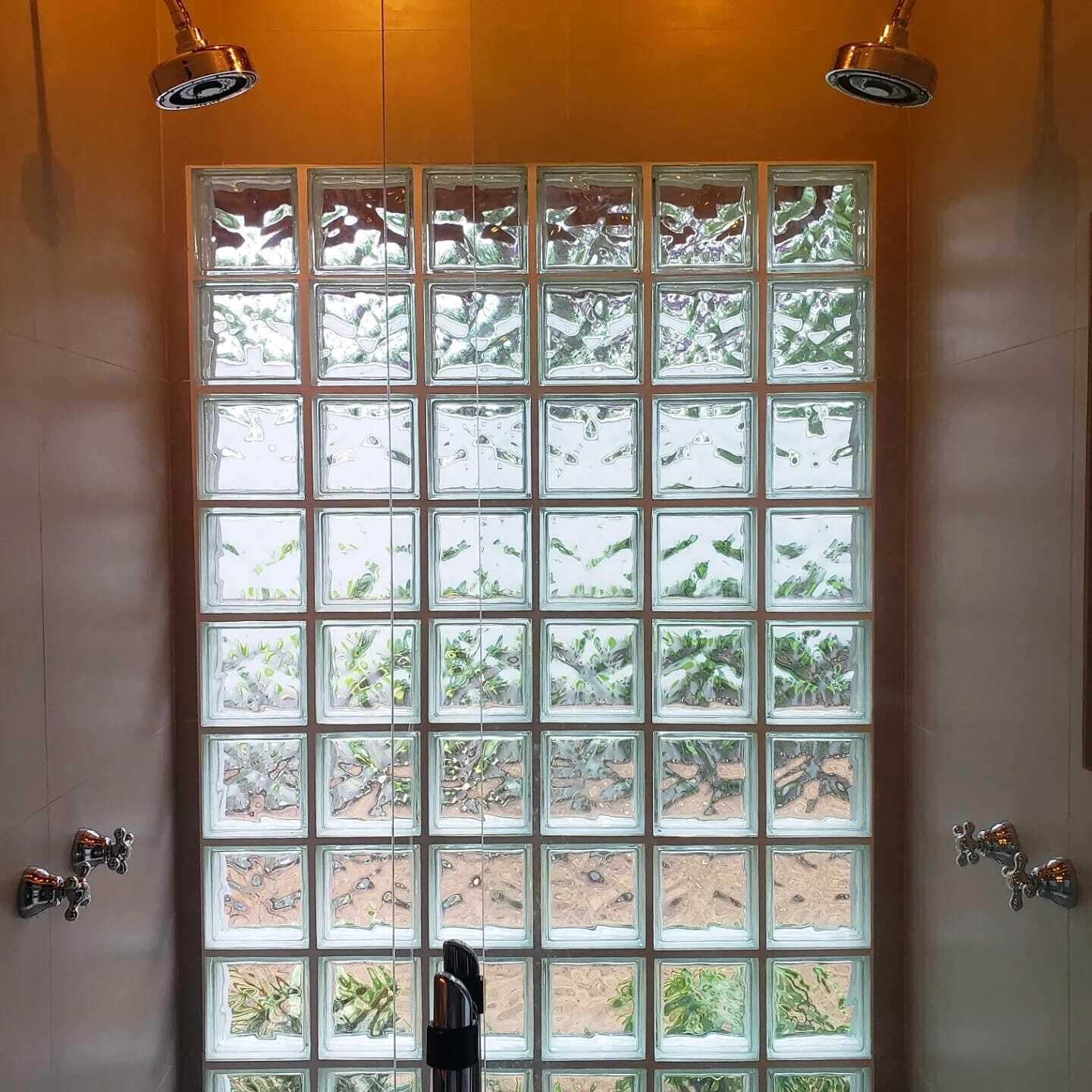 Bungalow Confort | Baño | Amenidades de baño gratuitas, secadora de cabello, toallas, jabón 