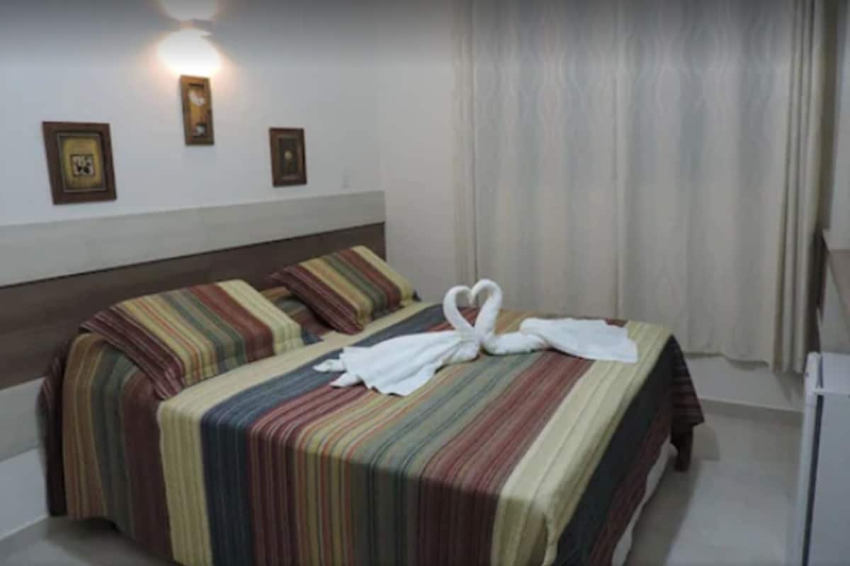 Minibar, blackout drapes, WiFi (free), bed sheets