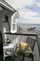 Room, 1 Queen Bed, Balcony | Balcony