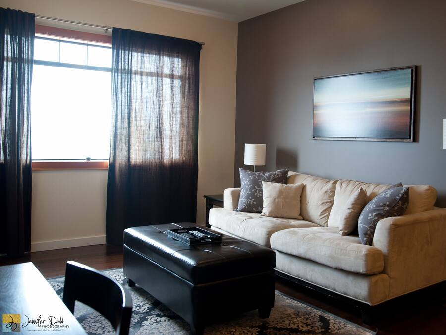 Suite, 1 King Bed, Ocean View, Sea Facing | Living area | Flat-screen TV