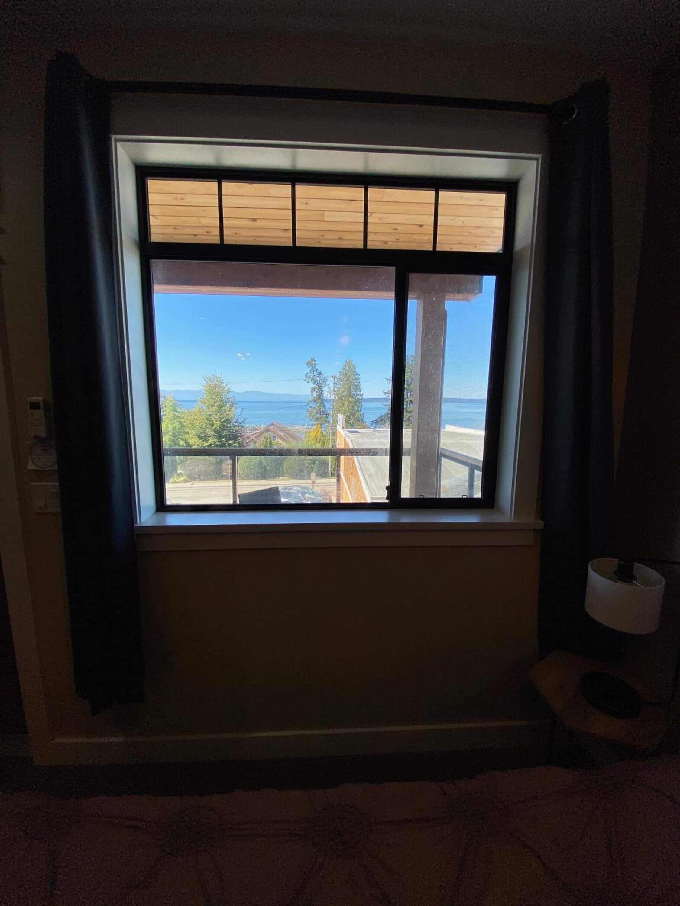 1 habitación, ropa de cama de alta calidad y escritorio 