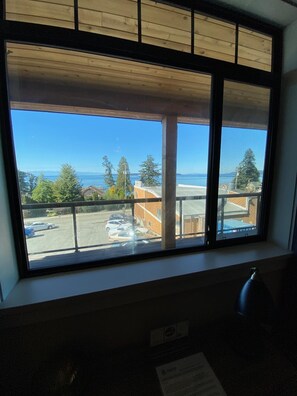 Interior - Beyond Bliss Hotel Suites (Powell River)