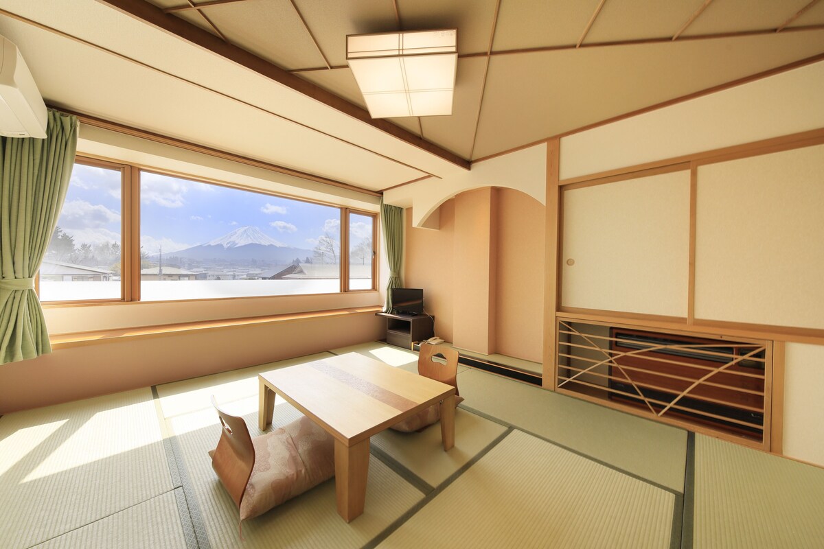 https://expedia.com/affiliates/kofu-hotels-lakeland-hotel-mizunosato.wK6Fhwq