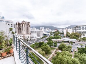 View from property - 905 Quayside (Cape Town)