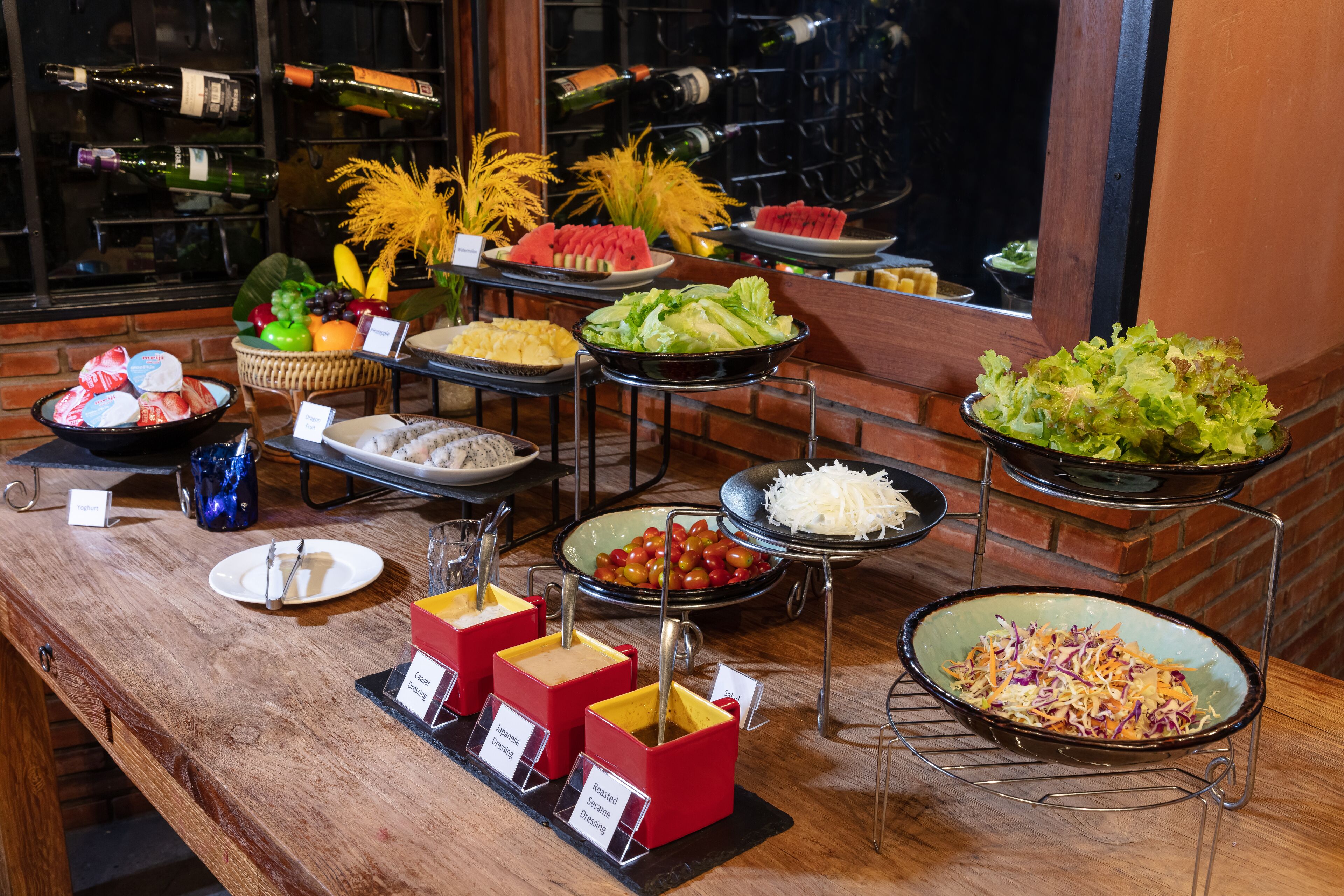 Daily buffet breakfast for a fee