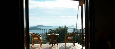 Departamento, 1 habitación, vista al mar | Balcón