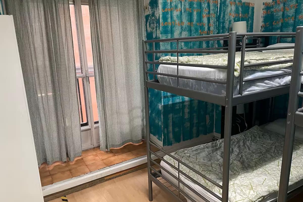 Private Cuadruple Room, Shared bathroom | Individually decorated, blackout curtains, free WiFi, bed sheets