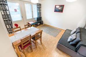 Apartment, 1 Bedroom, Sauna | Living area
