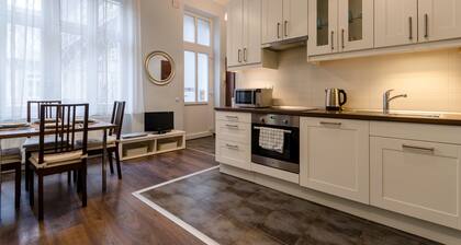 Broadway Apartments