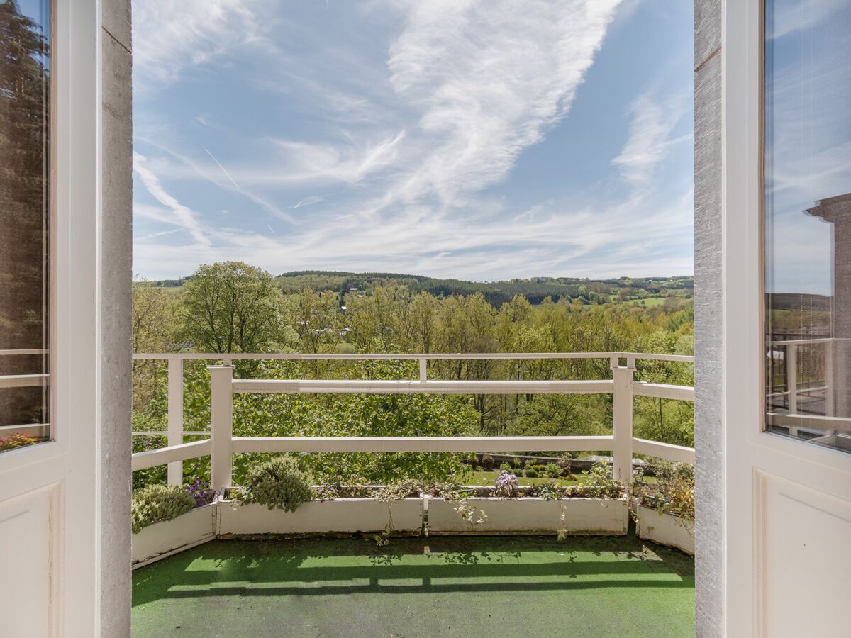 Deluxe Double Room | In-room safe, individually furnished, desk, laptop workspace