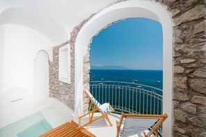 Elite Room, 1 King Bed, Hot Tub, Sea View | Private spa tub - Hotel Cetus (Cetara)