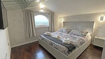 Premium bedding, down duvets, individually decorated, laptop workspace