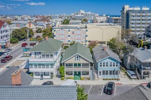 Front of property - Boardwalk Terrace Apartments (Ocean City)