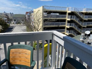 Deluxe-Apartment, 1 Schlafzimmer, Küche, Stadtblick | Blick vom Balkon