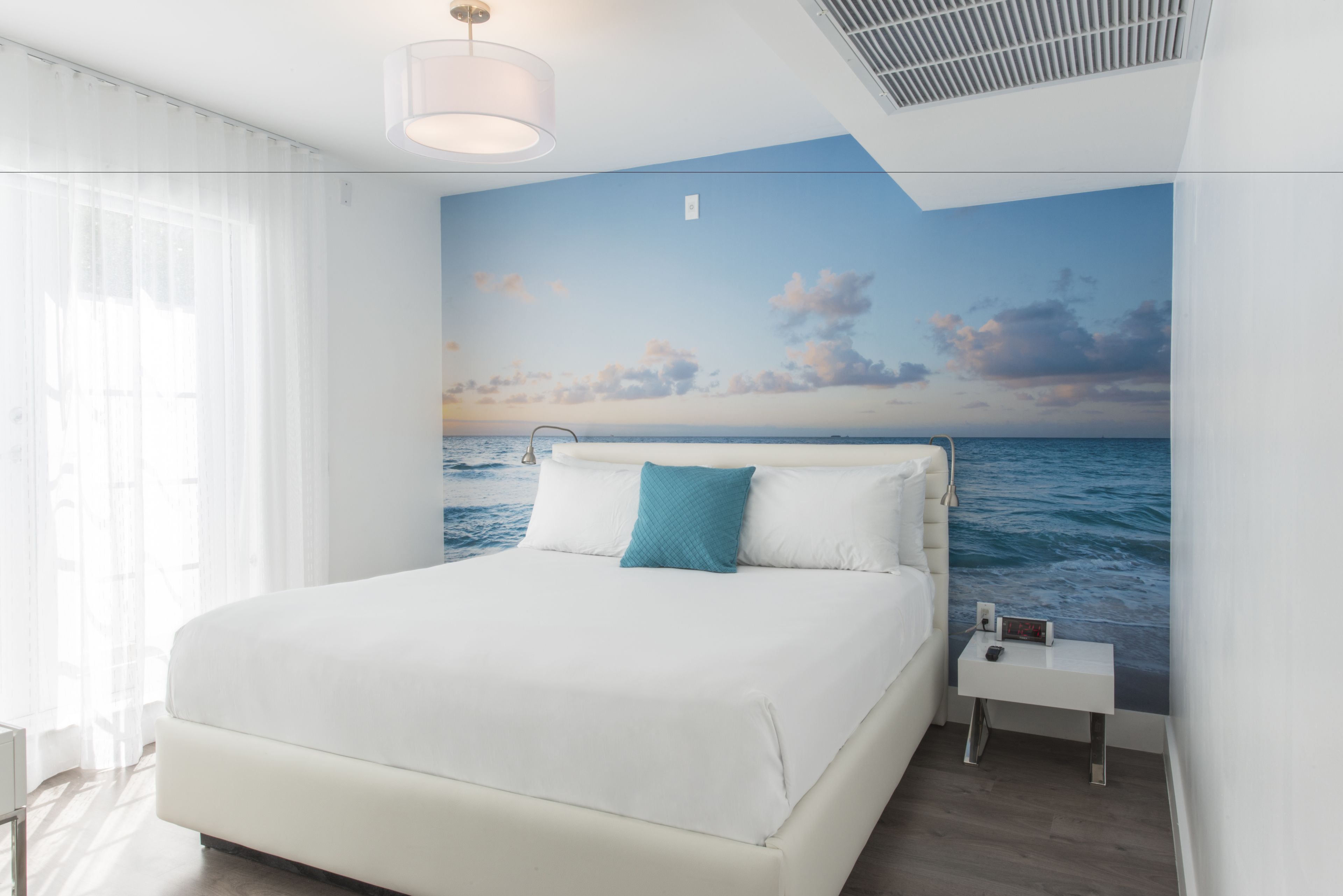 Penthouse, 1 King Bed, Terrace | In-room safe, desk, laptop workspace, blackout curtains