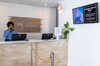 Reception area at President Hotel Villa