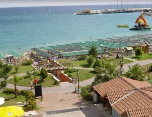 Strand