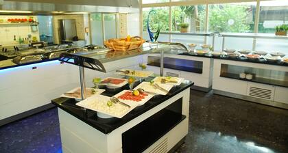 Blue Palace Hotel & Family