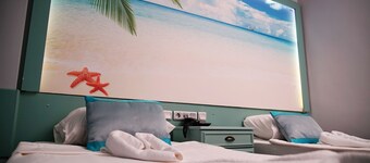 Blue Palace Hotel & Family