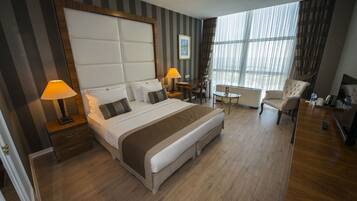 Standard Double Room, Sea View | Premium bedding, in-room safe, desk, rollaway beds