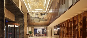 Crowne Plaza Yibin by IHG