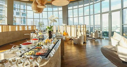 Novotel Manila Araneta City Hotel