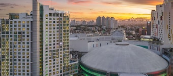 Novotel Manila Araneta City Hotel