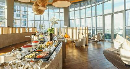 Novotel Manila Araneta City Hotel