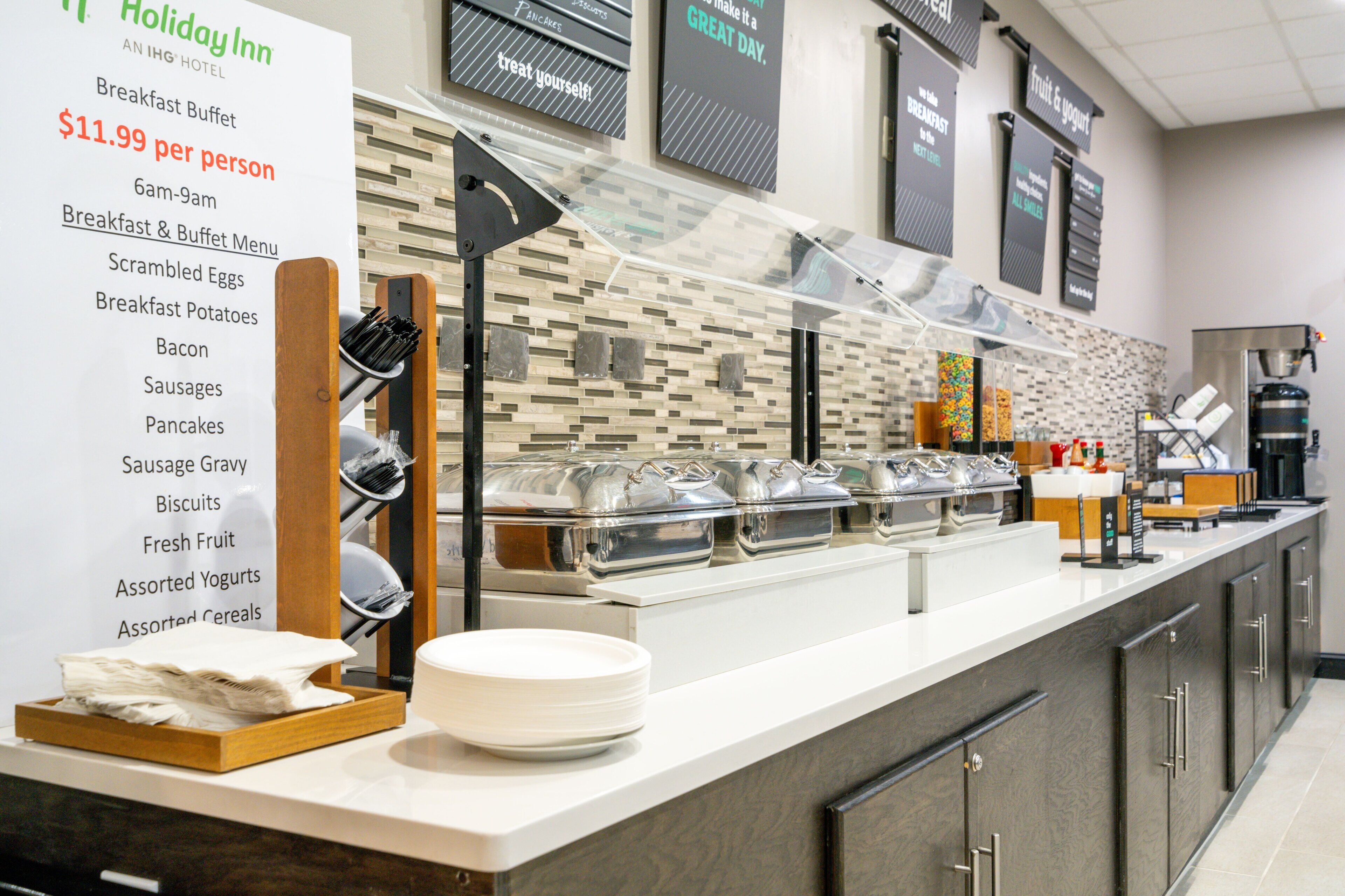 daily cooked-to-order breakfast for a fee