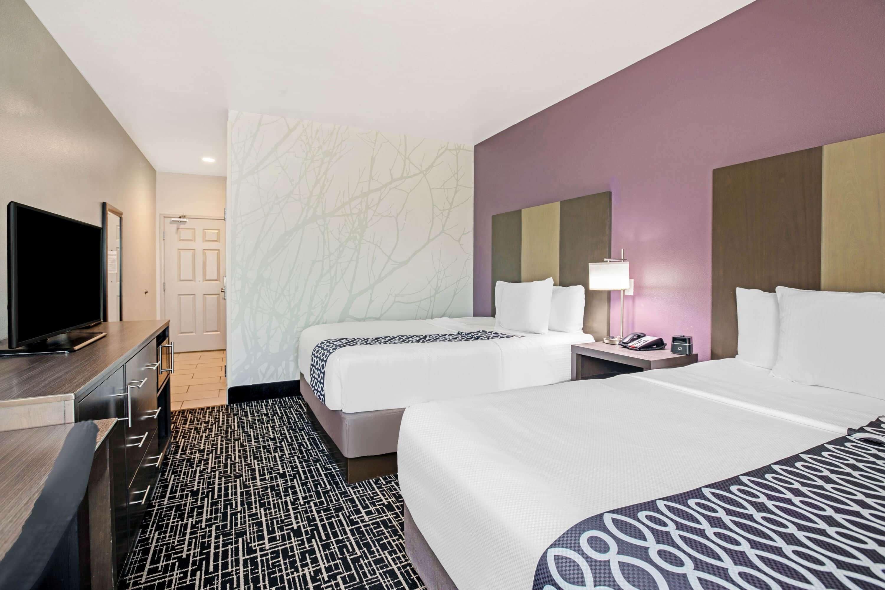 pillow-top beds, desk, iron/ironing board, free cots/infant beds