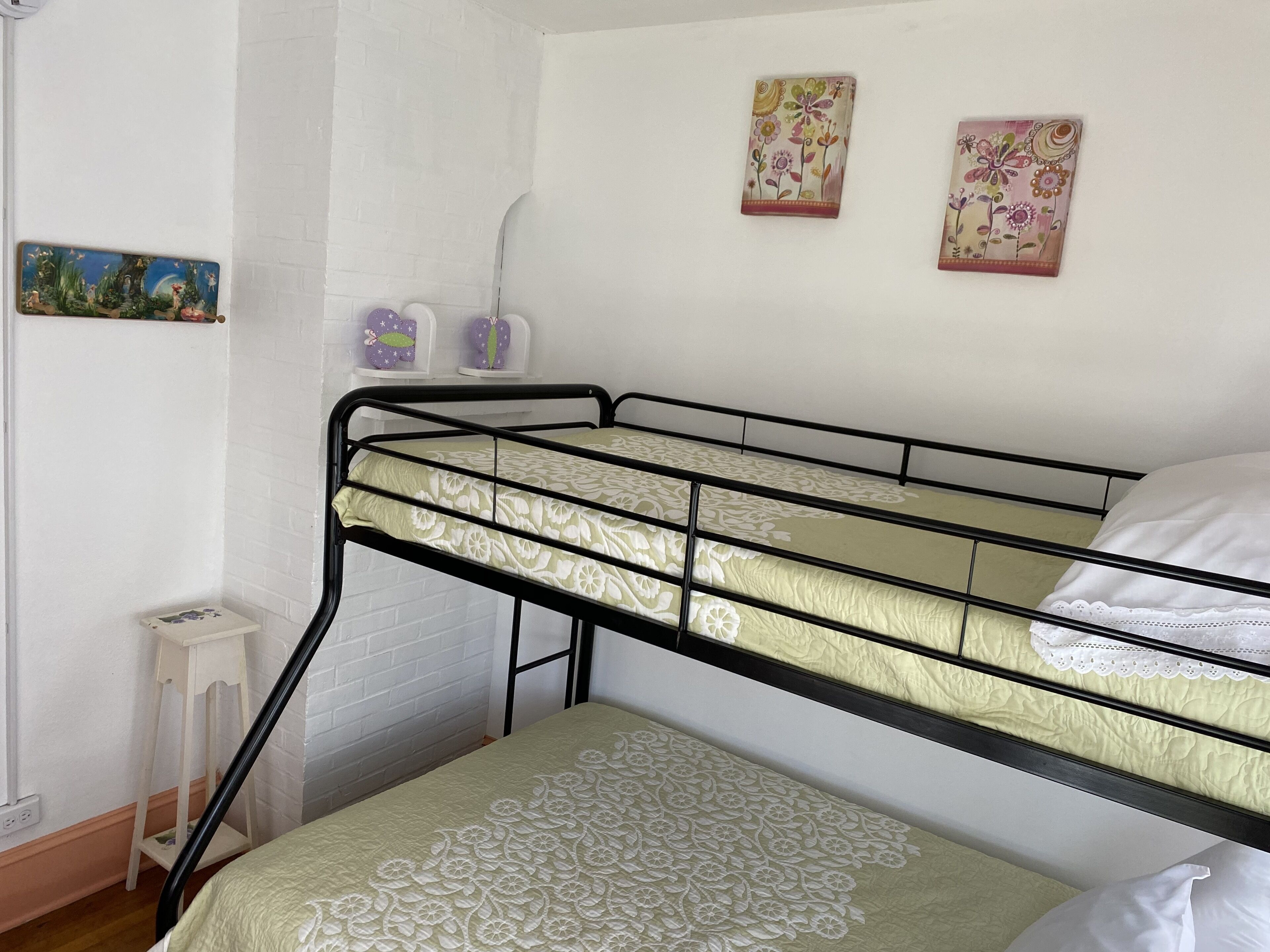 Appartement traditionnel, 3 chambres, vue sur le jardin (No Topsheet / Towels / Paper Products) | 1 chambre