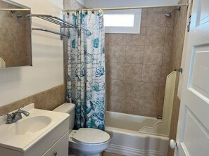 Deluxe Apartment, 3 Bedrooms, Ocean View (No Topsheet / Towels / Paper Products) | Bathroom | Combined shower/tub - Nock Apartments (Ocean City)