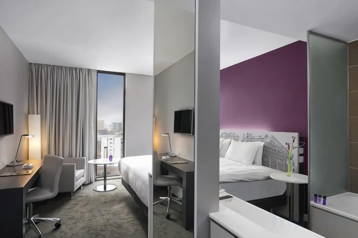 The Innside Room - King
