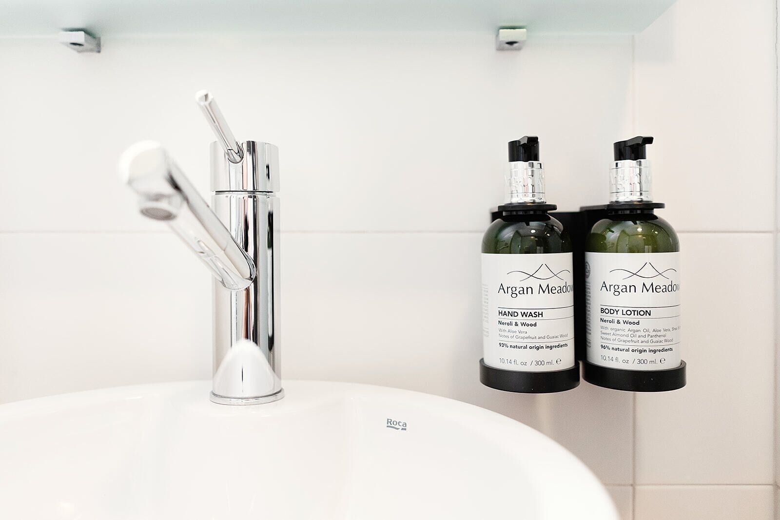 single room | bathroom | shower, free toiletries, hair dryer, towels