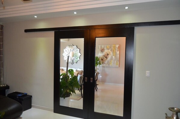 3 bedrooms, free wired internet - Apartment Silvestre (Santo Domingo)