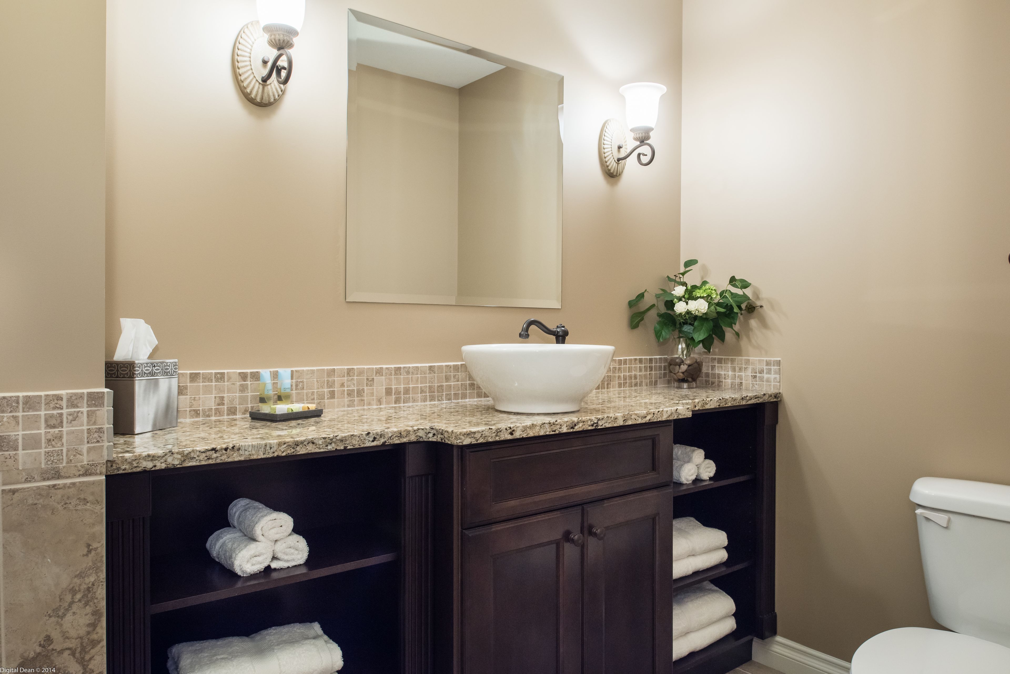 combined shower/bathtub, deep-soaking bathtub, rainfall showerhead