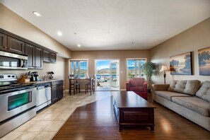 Deluxe-Studiosuite, 1 King-Bett (King Deluxe Suite)