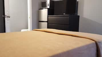 Standard Room, 1 Double Bed | Free WiFi