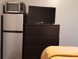 Standard Room, 1 Double Bed | Free WiFi