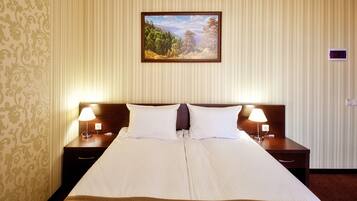 Minibar, in-room safe, desk, blackout drapes